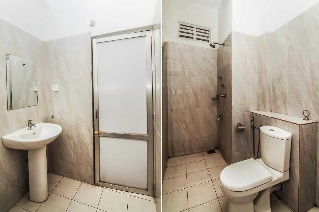 Oyo 125 Hotel Remaco نيجومبو