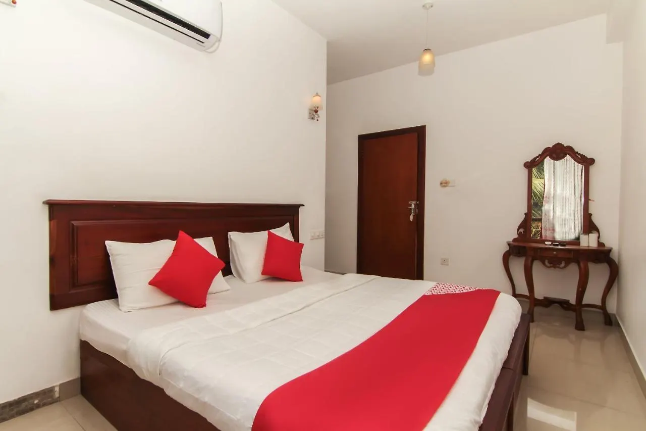 Oyo 125 Hotel Remaco نيجومبو